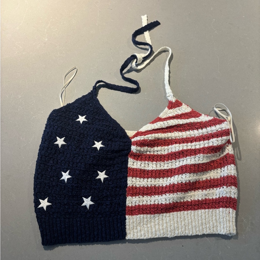 American Eagle Red and White Striped Knit Top